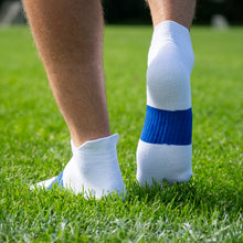 Load image into Gallery viewer, Pure Socks Classic+ Ankle Cut White