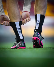 Load image into Gallery viewer, Pure Grip Socks Black