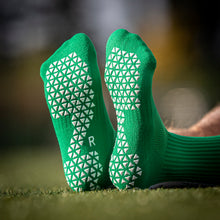 Load image into Gallery viewer, Pure Grip Socks Green