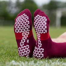 Load image into Gallery viewer, Pure Grip Socks Pro Maroon