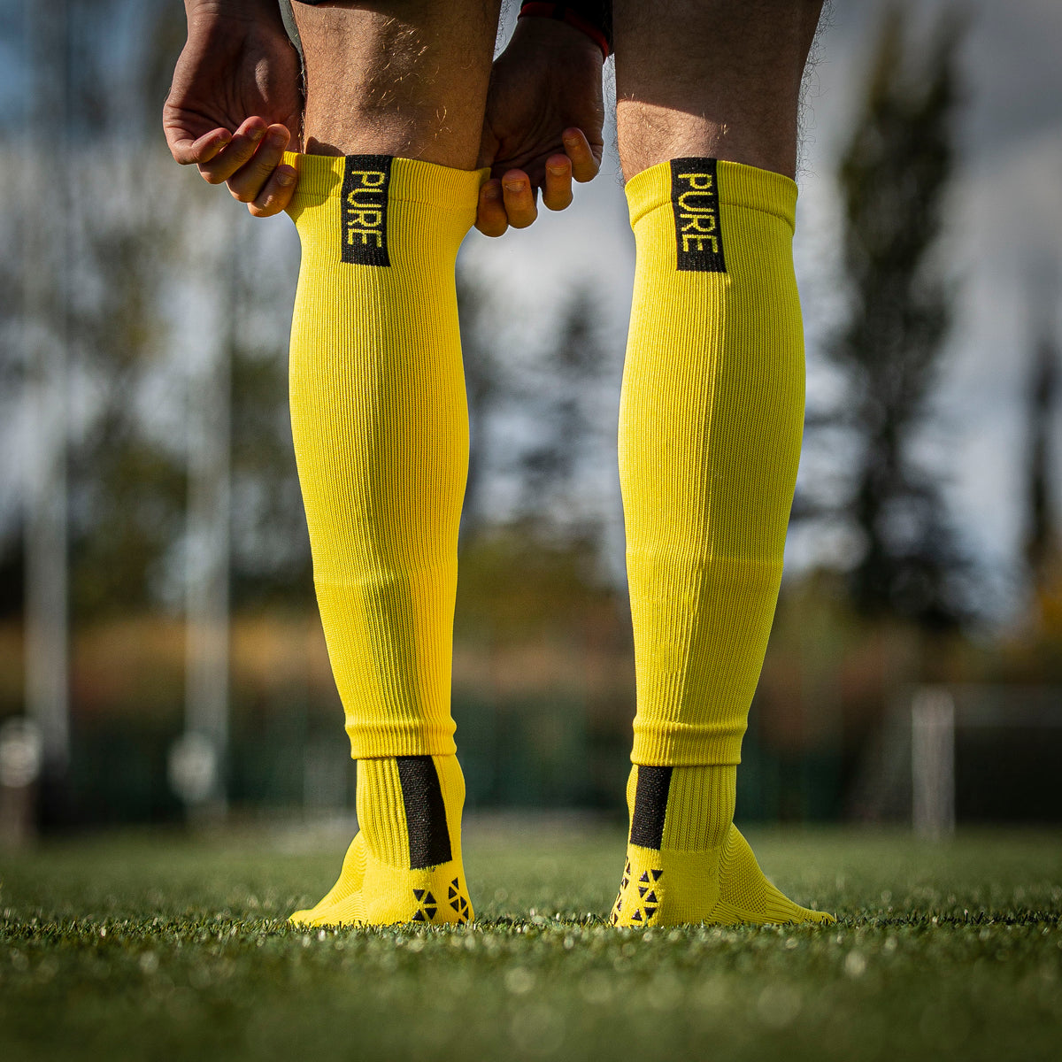 Puresport Run Club - Yellow Performance Socks – Puresport New Zealand