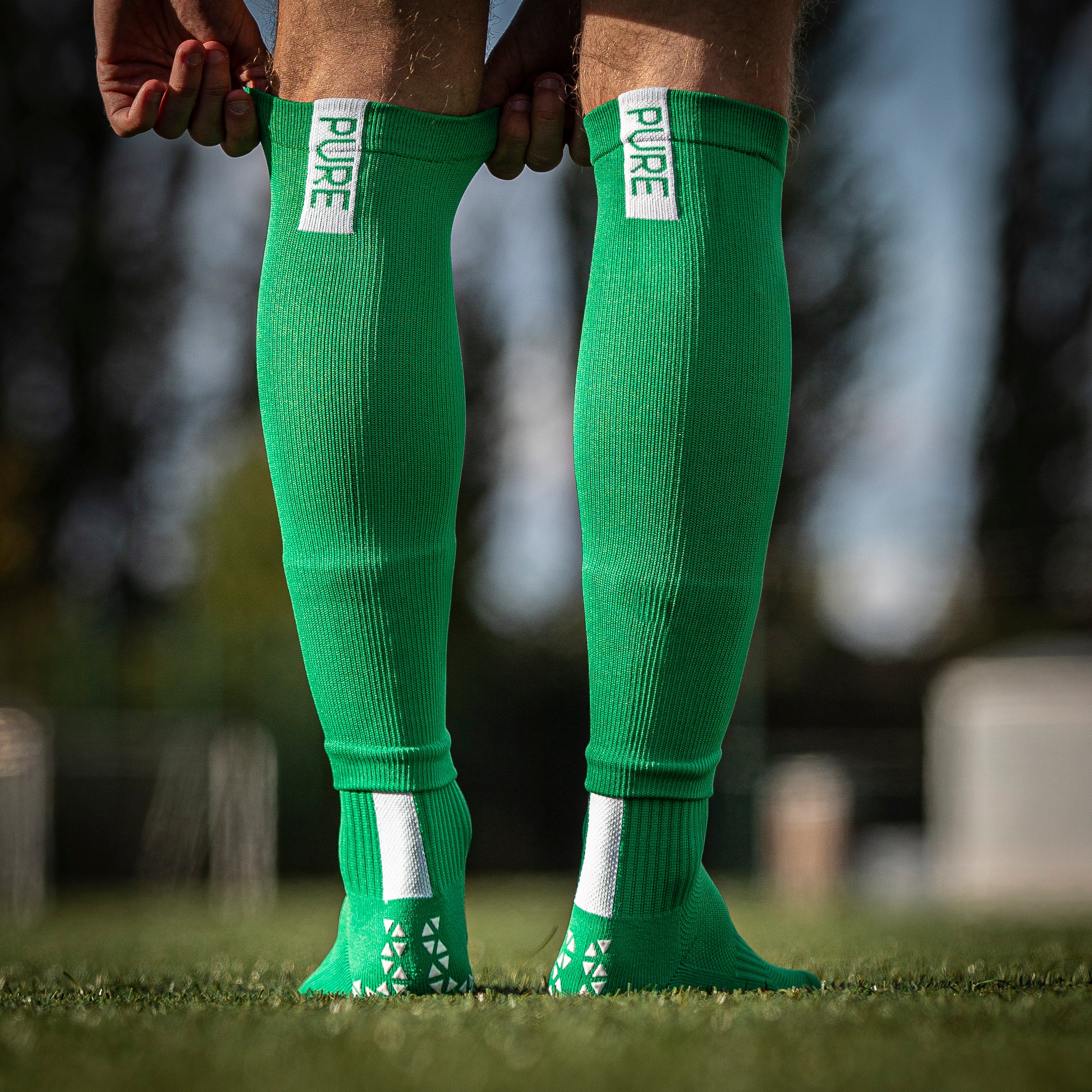 Pure Sleeves Green – Pure Grip Socks